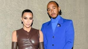 هل انتهت علاقة كيم كارداشيان ولويس هاميلتون في طوكيو؟