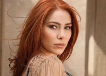دانييلا رحمة تشارك صورًا عفوية مع ابنها إلياس