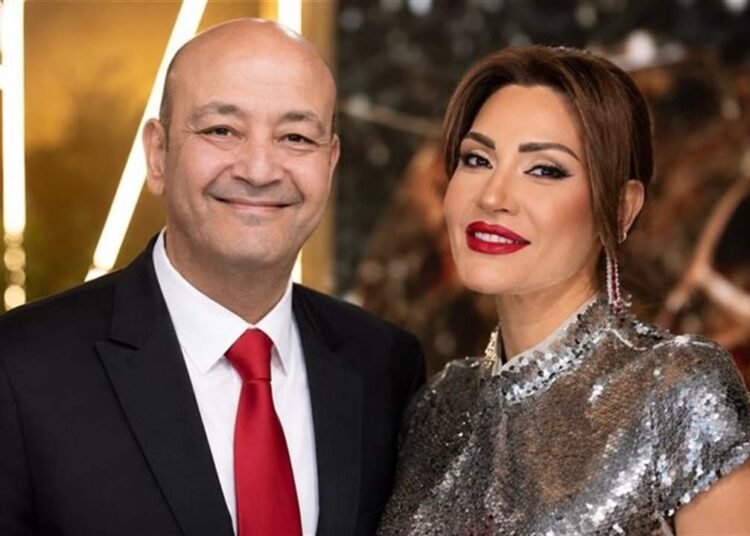 عمرو أديب يخرج عن صمته بشأن زواجه بـ دينا طلعت