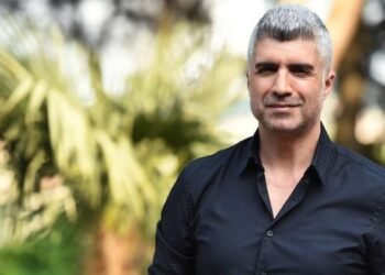 أوزجان دينيز يخسر مليار ليرة تركية والسبب صادم