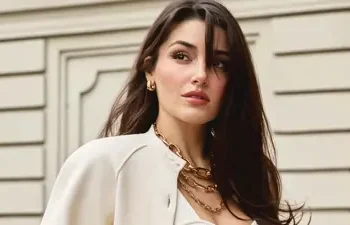 هاندا أرتشيل تمثل تركيا في حدث عالمي في باريس