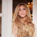 نجوى كرم تخطف الأنظار في زفاف ابن شقيقها