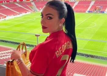 جورجينا تضع رونالدو في موقف حرج داخل منتخب البرتغال
