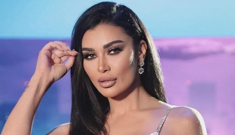 بعد وصفها بالعجوزة.. نادين الراسي ترد بقوة وتكشف عمرها