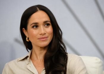 تسريب رقم هاتف ميغان ماركل من مجموعة واتساب أولياء الأمور