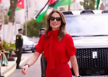 الملكة رانيا توجه رسالة للمعلمين في يومهم العالمي